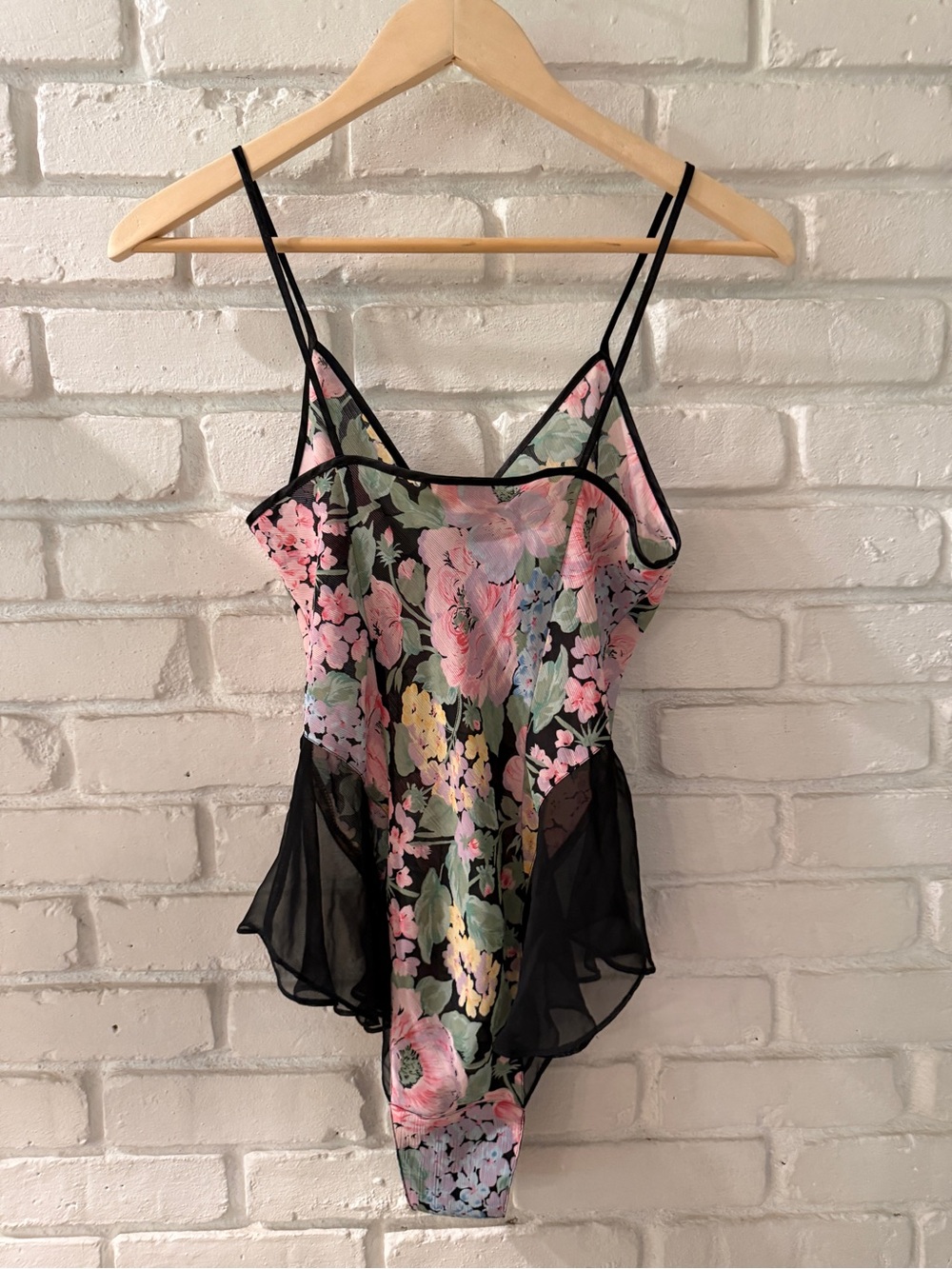 Vintage Victoria’s Secret Floral Teddy Bodysuit Black Mesh Ruffle Trim Like New - Picture 5 of 7
